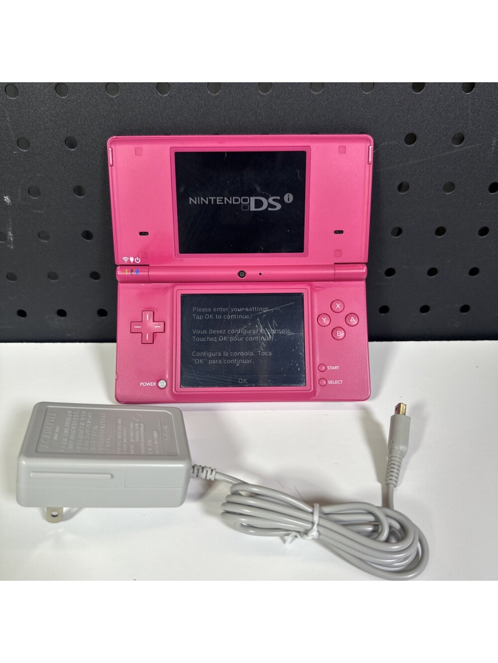 Nintendo DSi Console System Pink Tested TWL-001 With Stylus ￼